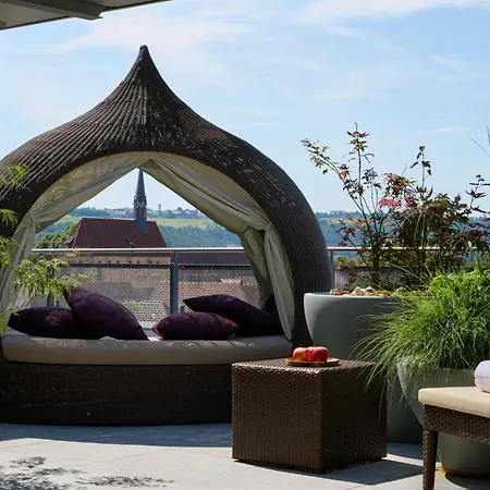 Leonardo Esslingen اسلنغن